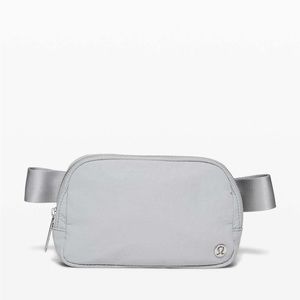 Lululemon Everywhere Belt Bag